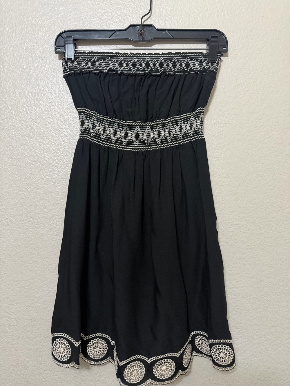 American Rag Strapless Boho Black Dress with White Embroidered Trim Size S